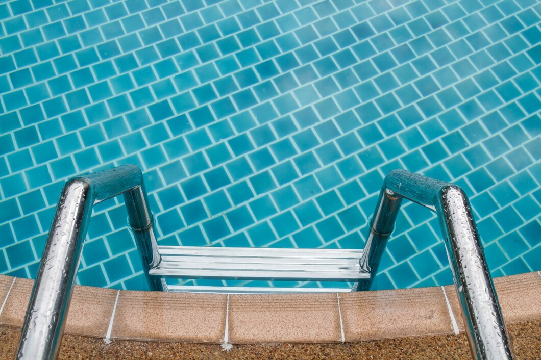 Jak utrzymać idealną czystość wody w basenie dzięki odpowiedniej pielęgnacji