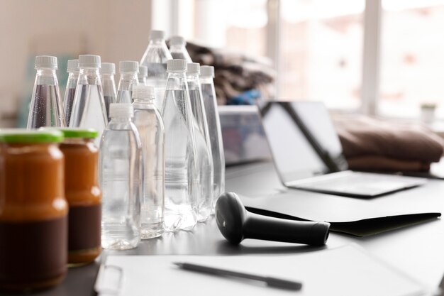 Jak wybrać idealny dozownik do biura?