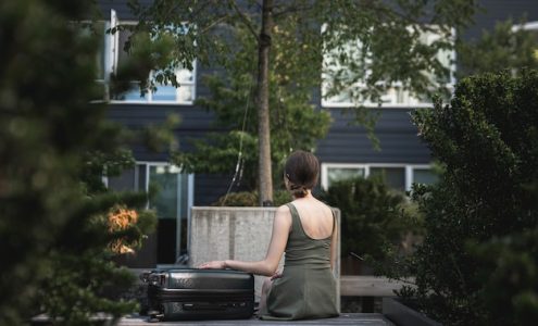 Kreowanie zacisznego kącika do medytacji w ogrodzie: Praktyczne porady i inspiracje